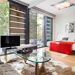 My Space Emirates - Fully Equipped Apartments Near The Beach With Shared Pool