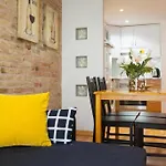 Parallel - Family Flat 2 Rooms
