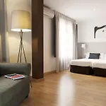 Aspasios Plaza Real Apartments