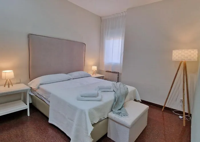 Modern Apartment Close To The Camp Nou Stadium