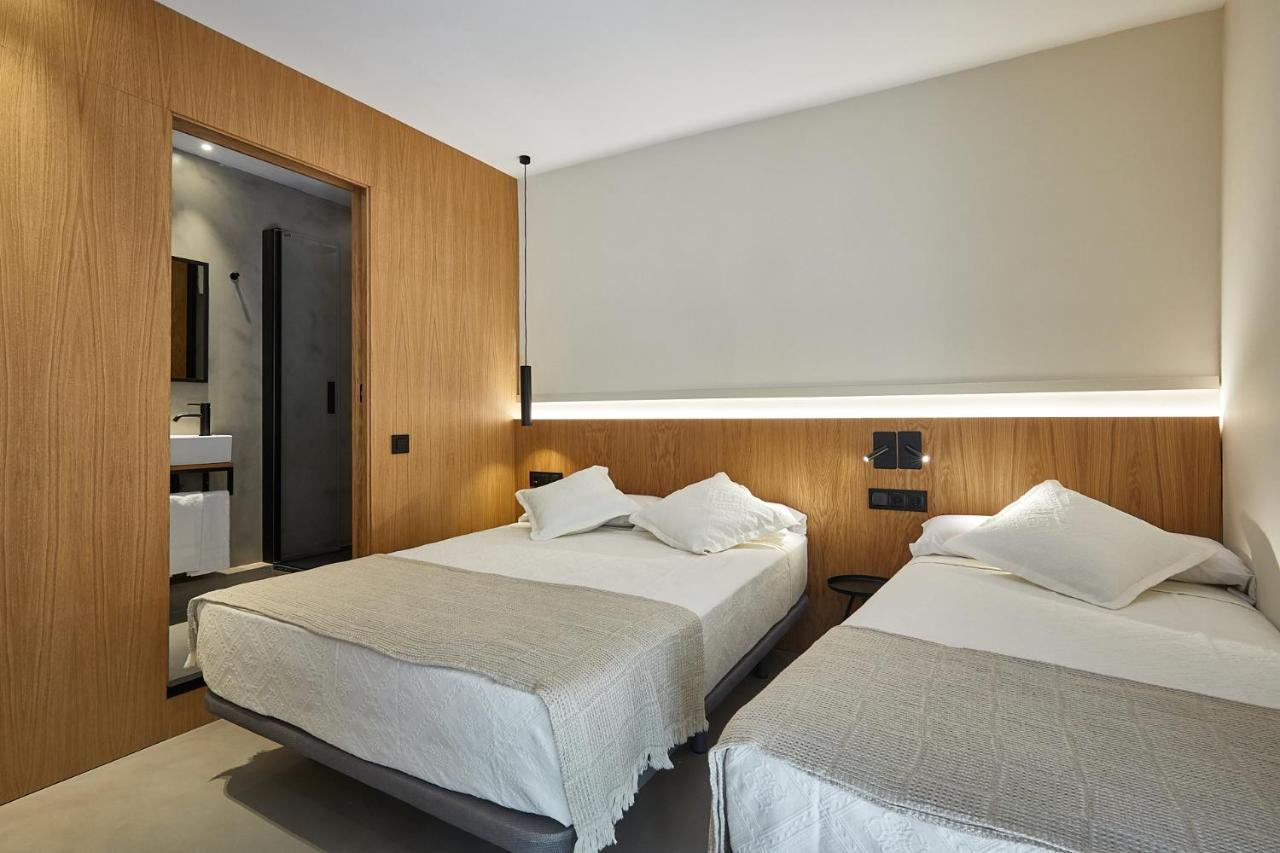 Ella Ramblas Guest house