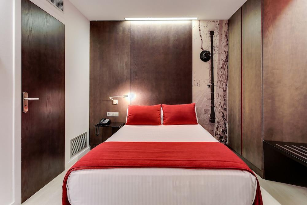 Sercotel Rosellon Hotel 4*