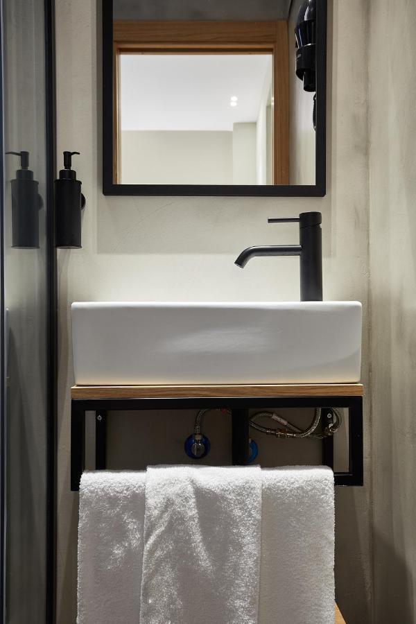 Ella Ramblas Guest house