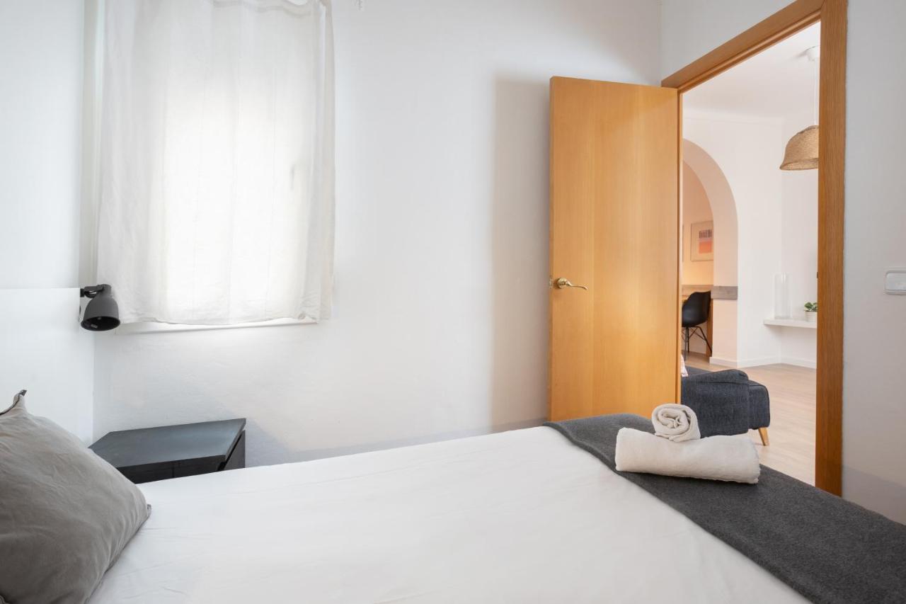 Housalia Lepant 3 Bedroom 300 Meters De Sagrada Familia *