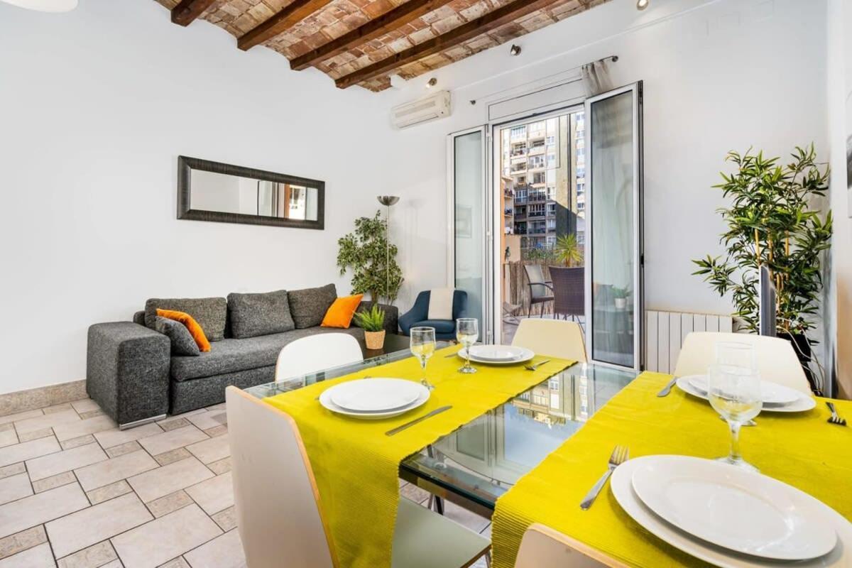 Historic With Private Terrace In Example Apartment
