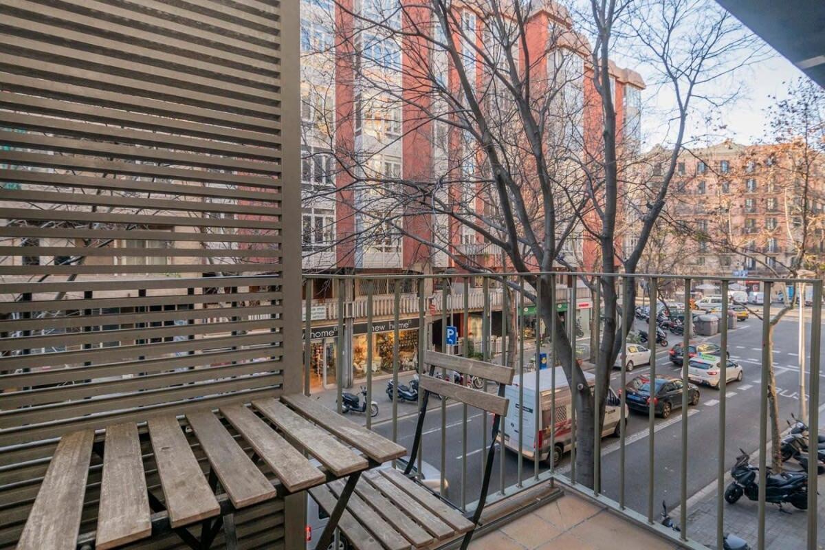 Modern And Bright In Eixample 1-2 Appartement Barcelona