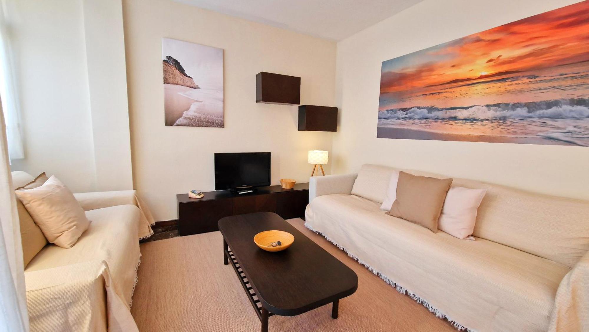 Modern Close To The Camp Nou Stadium Barcelone