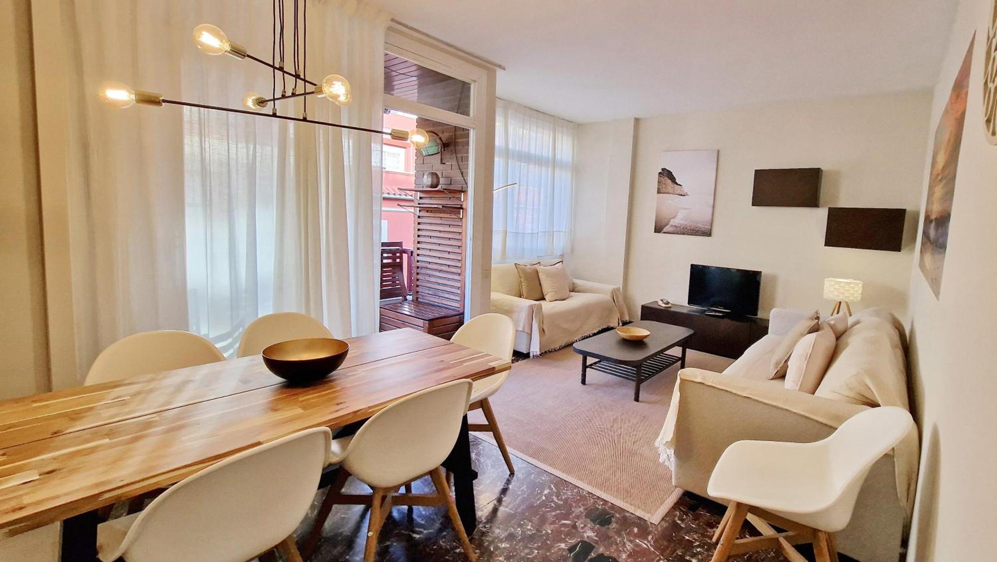 Modern Close To The Camp Nou Stadium Barcelone