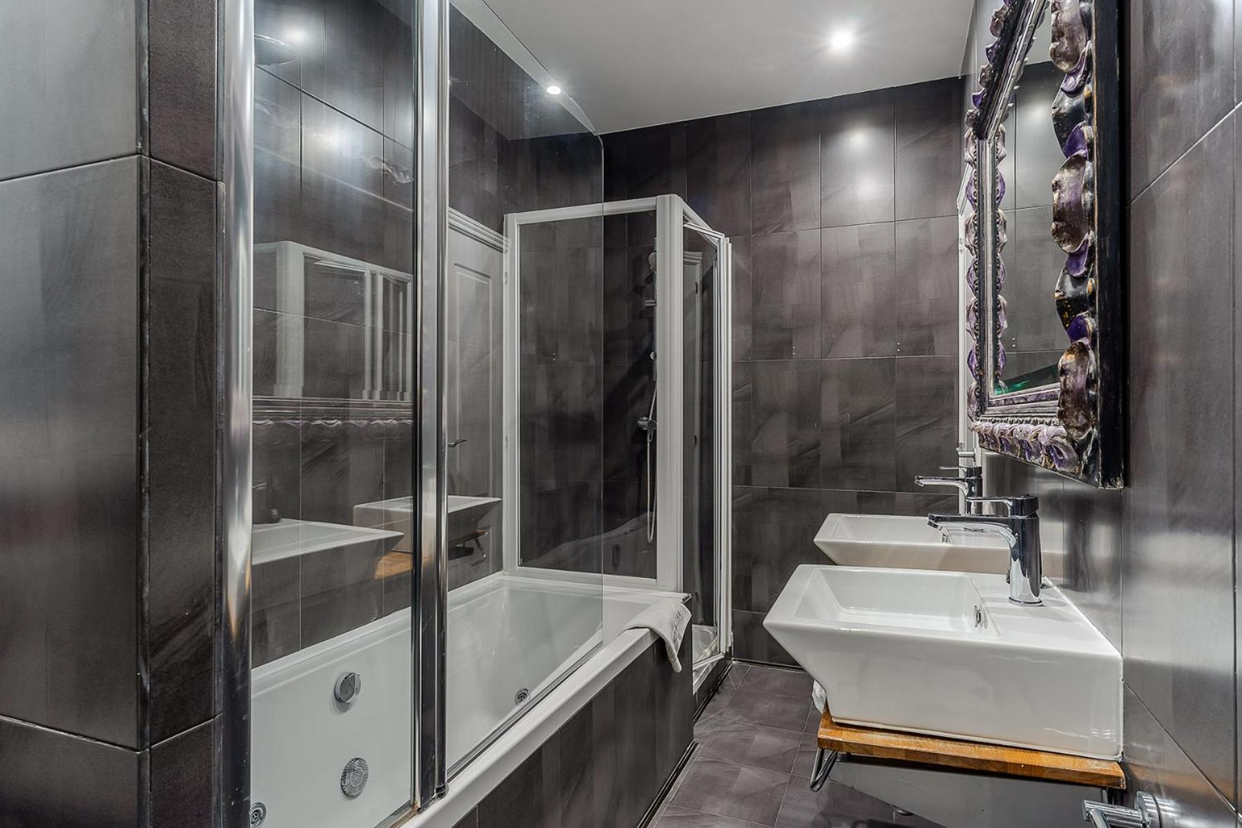 Apartment Enjoybcn Tapies Barcelona