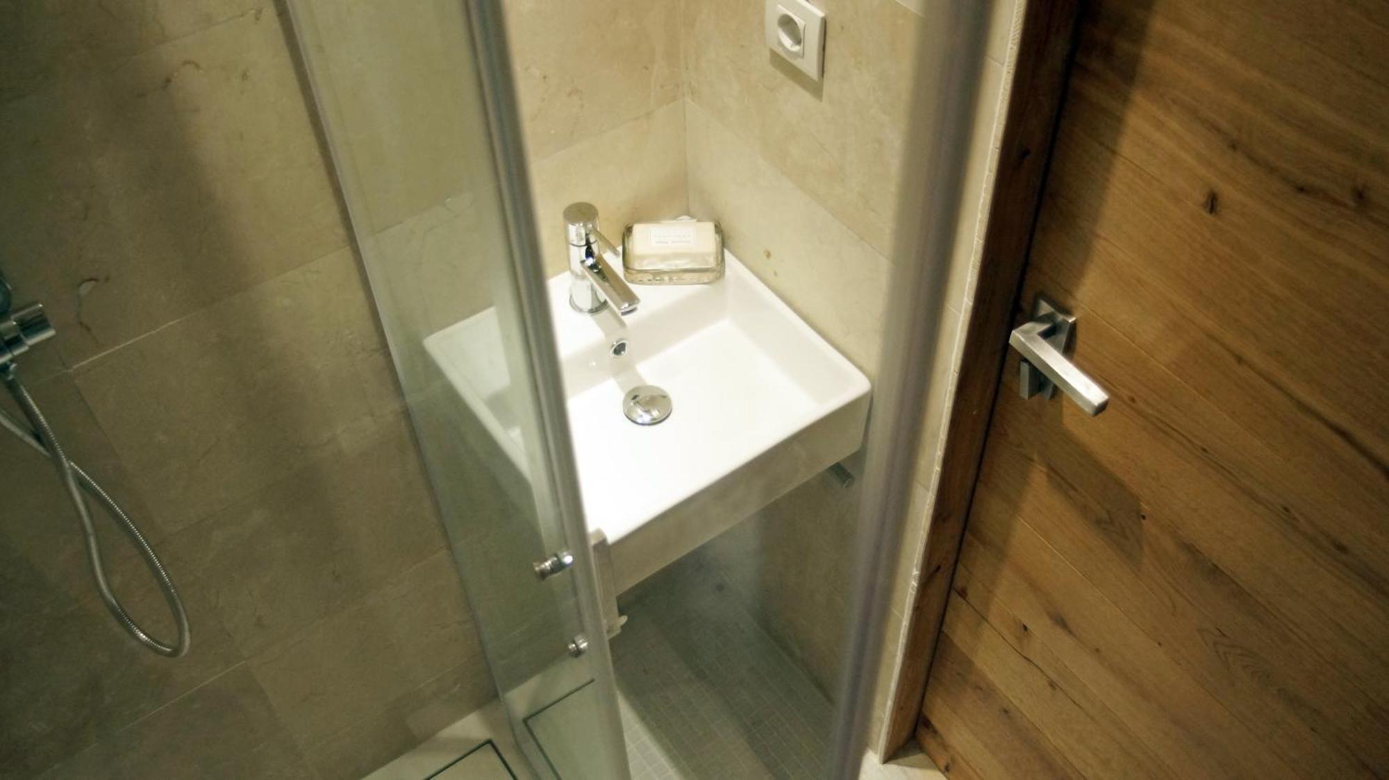 Appartement My Space Emirates - Fully Equipped Near The With Shared Pool *