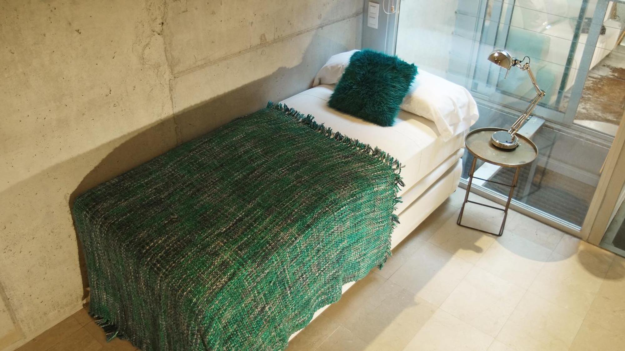My Space Emirates - Fully Equipped Near The With Shared Pool * Barcelone