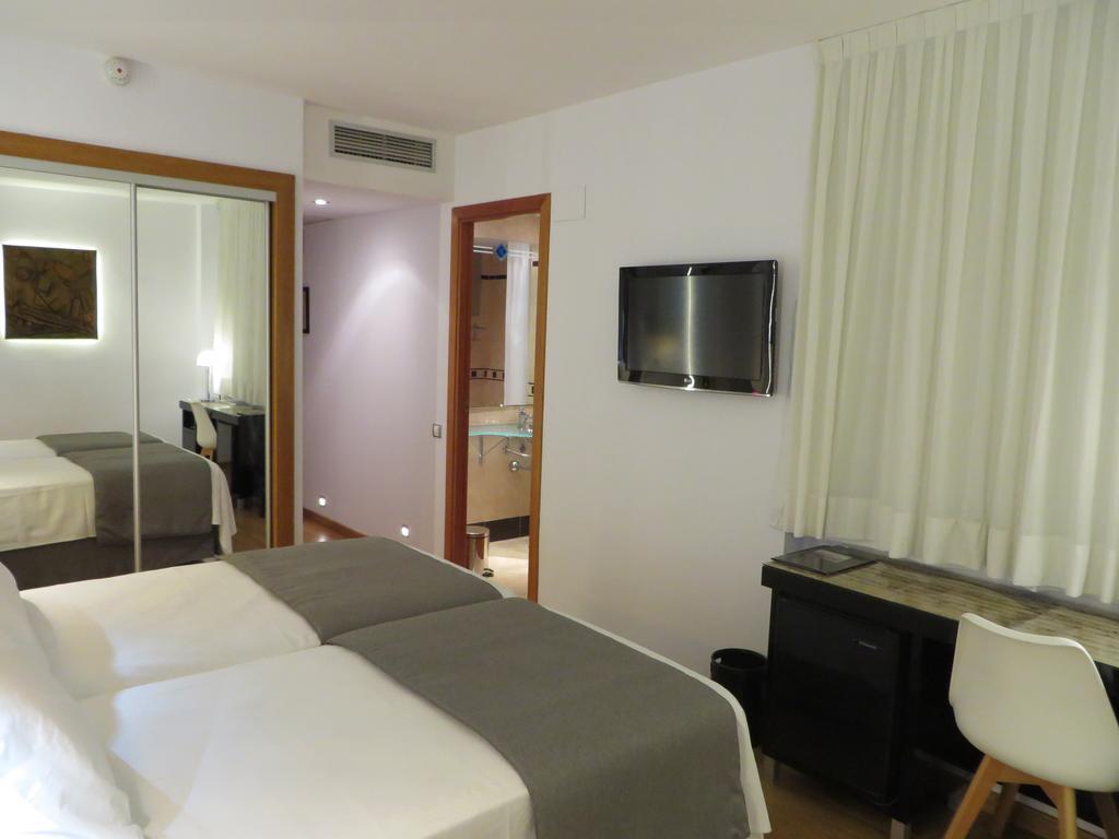 Evenia Rocafort 3* Barcelone