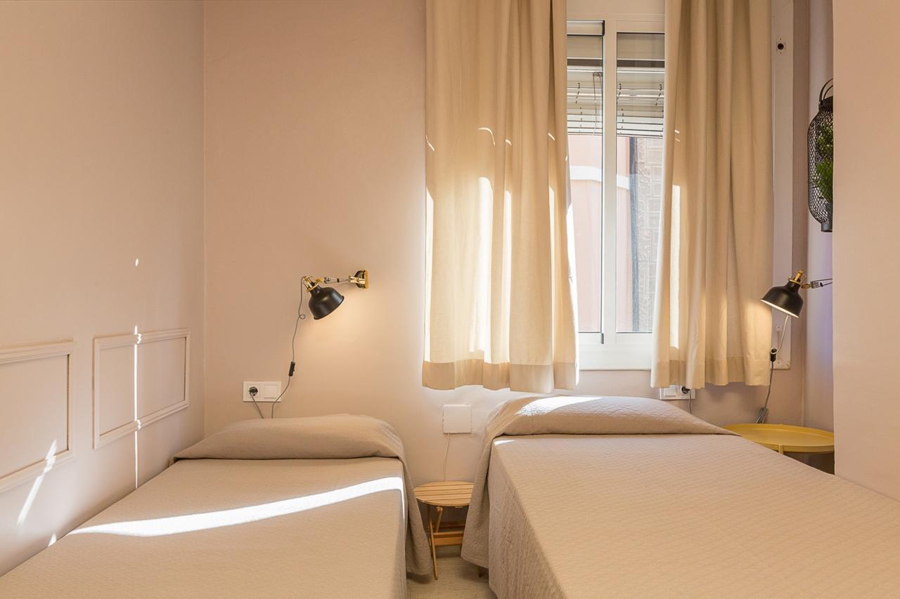 Aparteasy - Plaza Espana & Fira