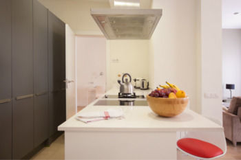 Rent Diagonal-aribau 3* Barcelone