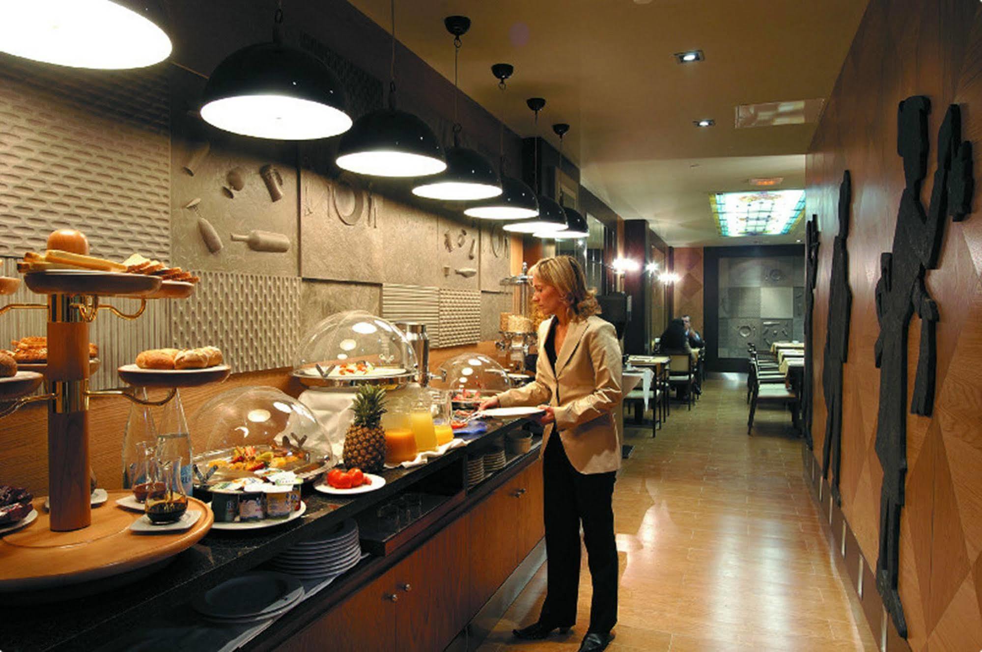 Evenia Rocafort Barcelone
