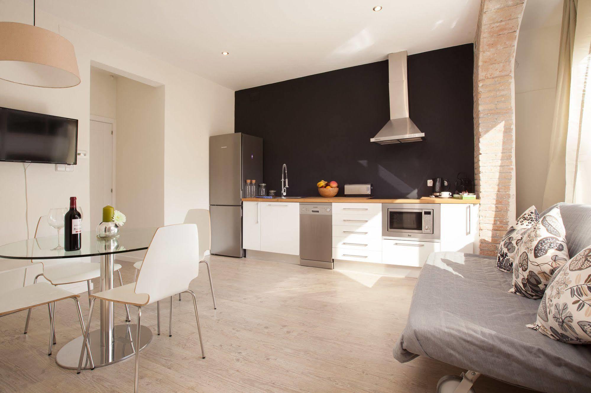 Rent Diagonal-aribau Hotel