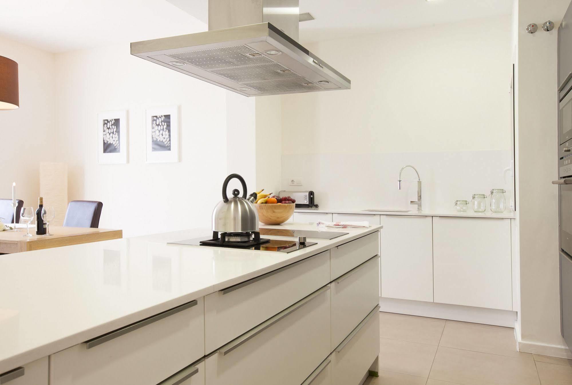Rent Diagonal-aribau Hotel 3*