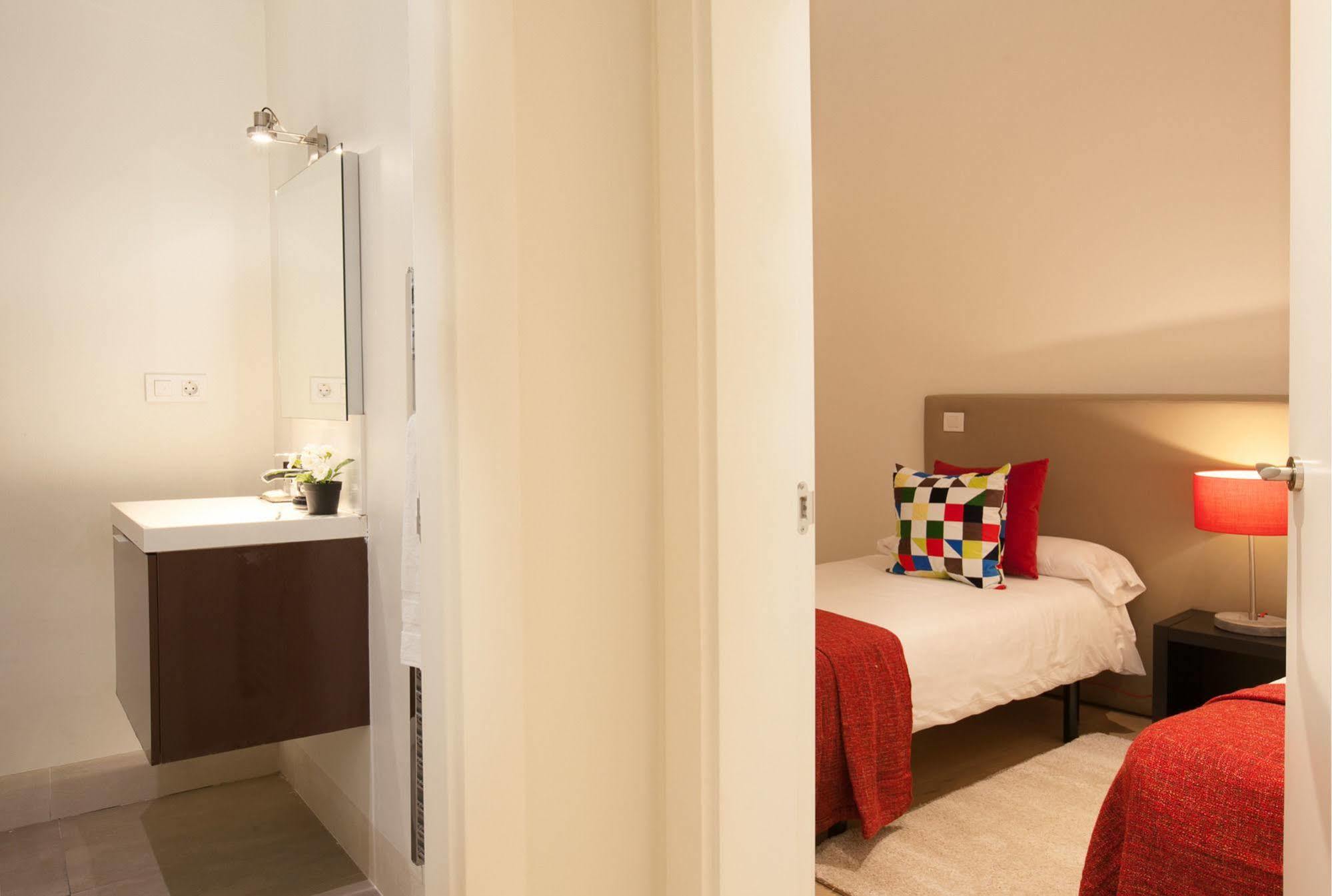 Rent Diagonal-aribau Hotel