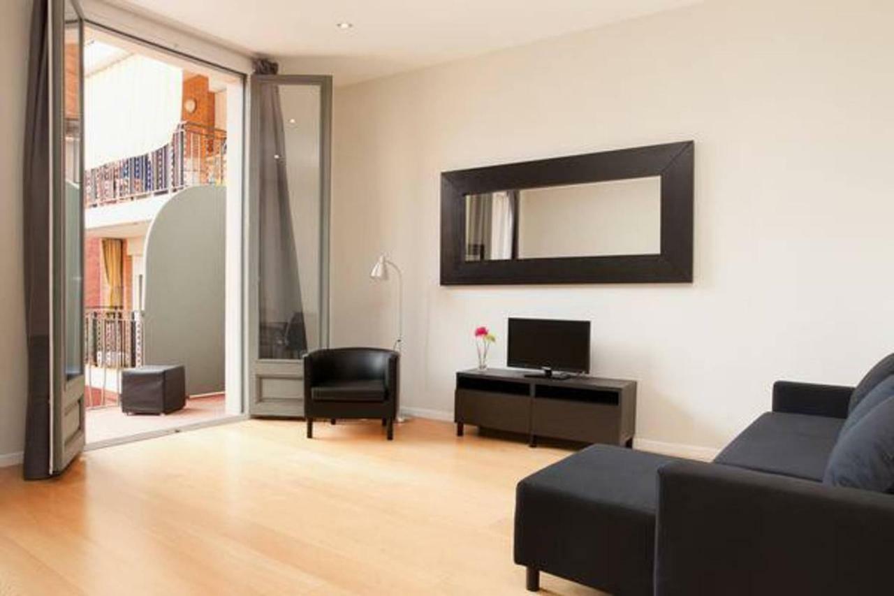 Modern Quiet Flat With A Large Balcony Apartment *