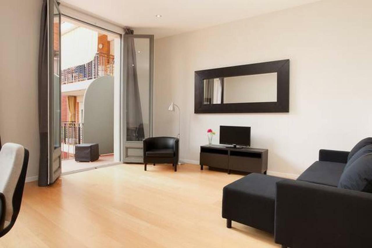 Modern Quiet Flat With A Large Balcony *
