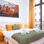 Stay U-Nique Apartments Balmes
