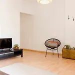 Design Apts near Passeig De Gracia