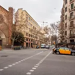 Apartamento zona Sagrada Familia