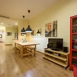 Ramblasrentals Chic & Spacious Flat Pool Table 15M Ramblas - Parking - Wifi