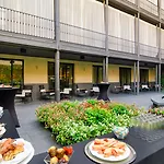 H10 Urquinaona Plaza (Adults Only)