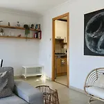 Friendly Rentals Borbon II