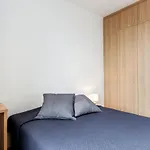 Bright Apartment With Balconies 34