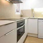 Beautiful And Best Location Apt