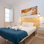 Centric Sagrada Familia Apartments