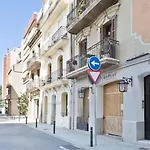 Diagonal Apartments By Olala Homes