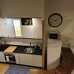 Sunny Studio Appartment In Sants