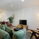 11Crc1037 Newly Decorated Apartment Near Sants Station