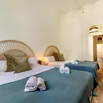 Clandestino Suites