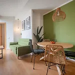 You Stylish Sagrada Familia Apartments