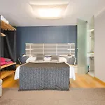 My Space Emirates - Bright Apartment In Gracia With Shared Pool