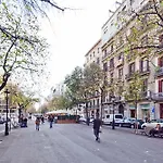 My Space Emirates - Apartments In Rambla De Catalunya