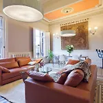 My Space Emirates - Apartments In Rambla De Catalunya