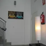Hostelscat