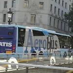 Hostal Live Natura Barcelona (Adults Only)