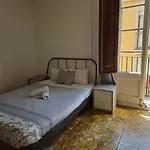 Youth Hostel - Central And Basic Drassanes