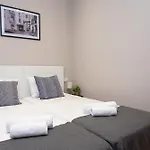 Key Barcelona HOUSING (Carrer Girona)