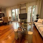Gracia Apartment