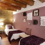 Apartamento Centrico En Edificio Historico Con Encanto Para Familias, Hasta 5 Personas - Es-341-1