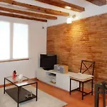 Apartamento Centrico En Edificio Historico Con Encanto Para Familias, Hasta 5 Personas - Es-341-1