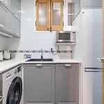 Guestready - Bright Apartment With Balcony