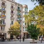 Modernist Apartment In The Best Location